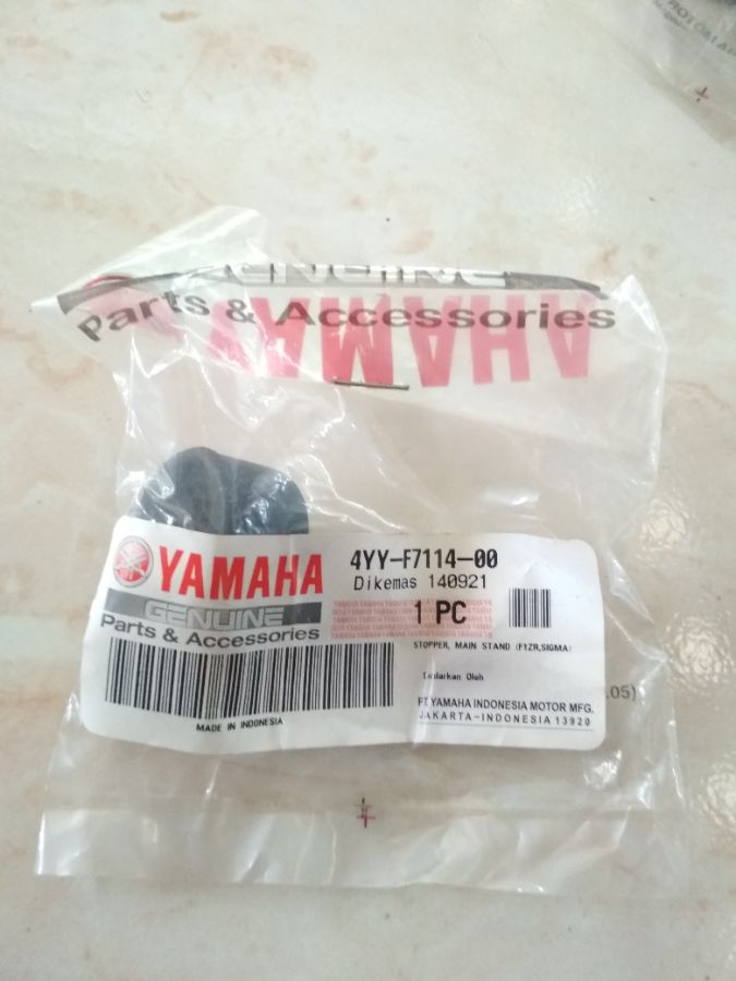 Karet standar tengah Yamaha 4YY YGP