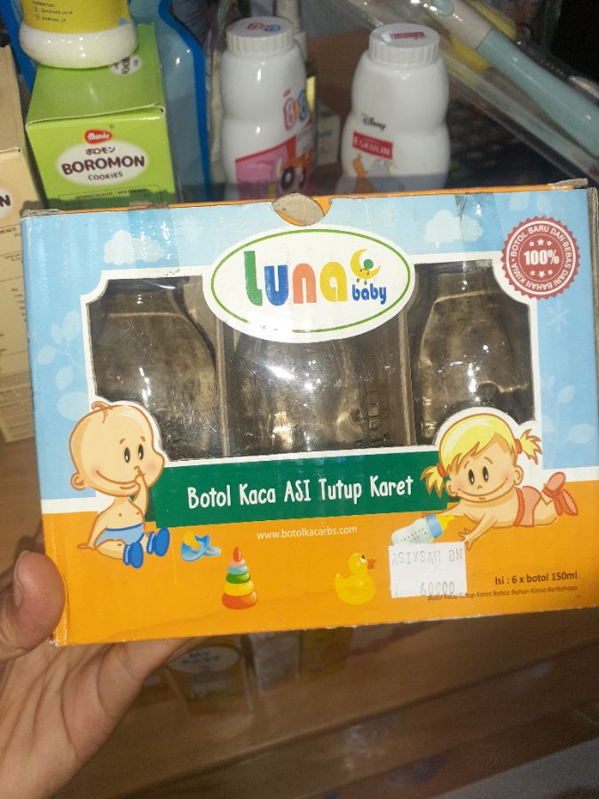 Botol kaca  asi luna