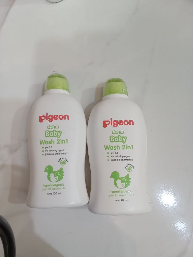 Pigeon baby wash 2in1 100ml