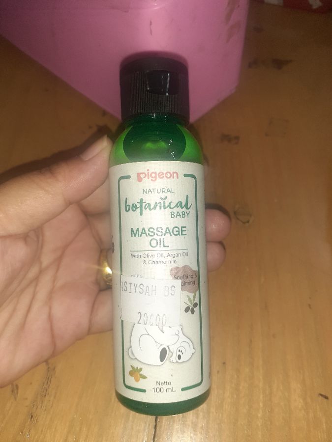 Pigeon botanical baby message oil 100ml