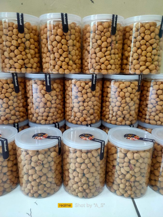 Kacang oven toples