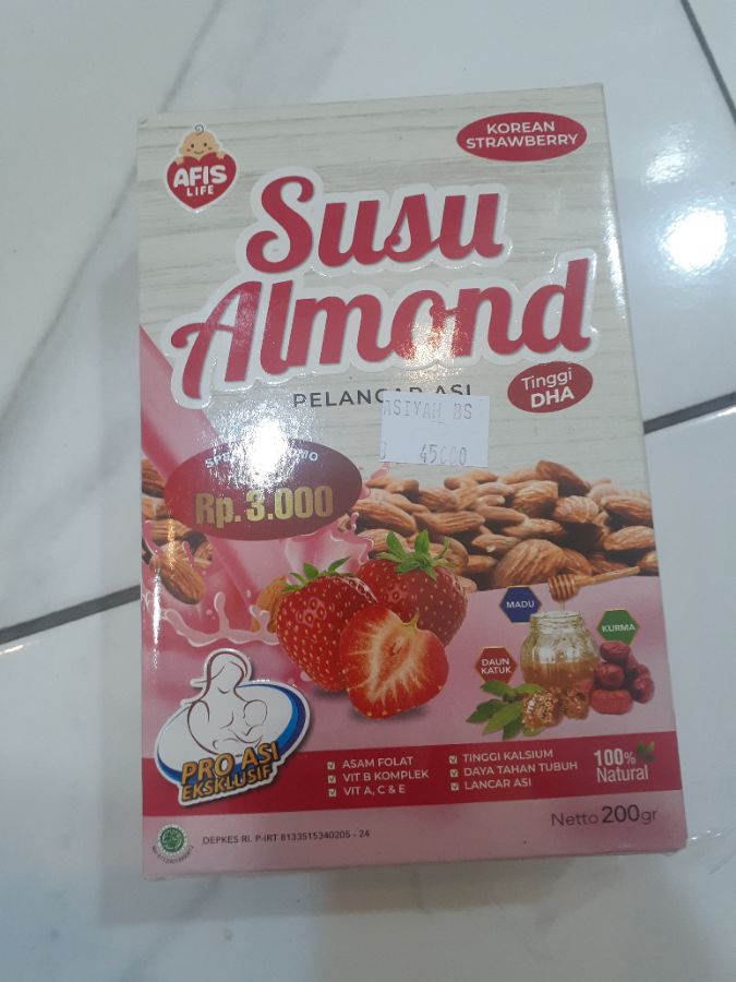 Susu almond strawberry 200g