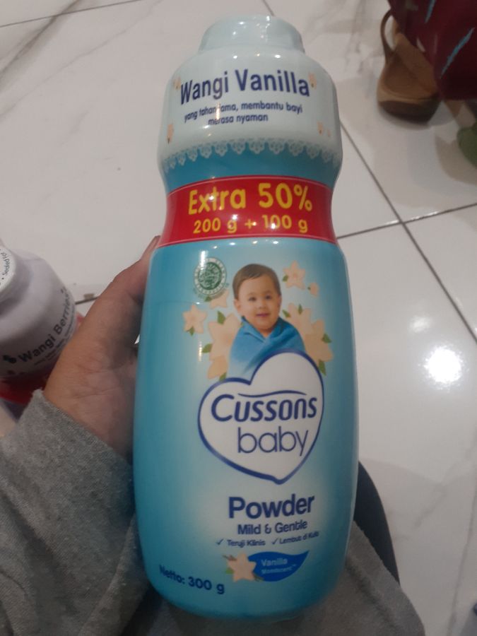 Cusson baby powder 300g biru