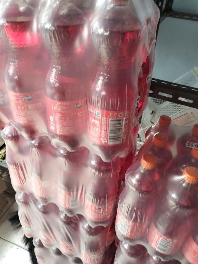 Fanta,sprite,cola 1 krat
