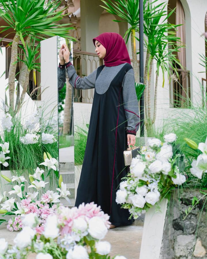 Abaya ahzarayy ameena black maghoni mom L