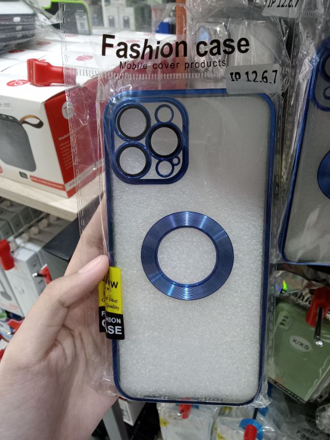 Magnetic case Ip 12.6.7