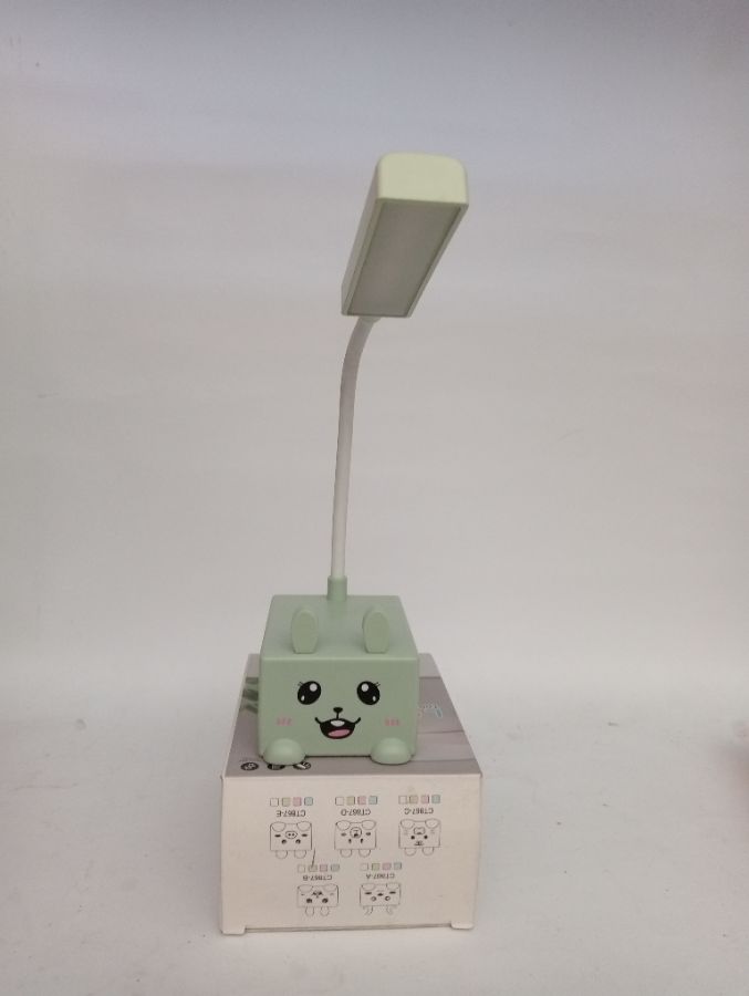 LED TABLE LAMP/ KARAKTER/ HIJAU