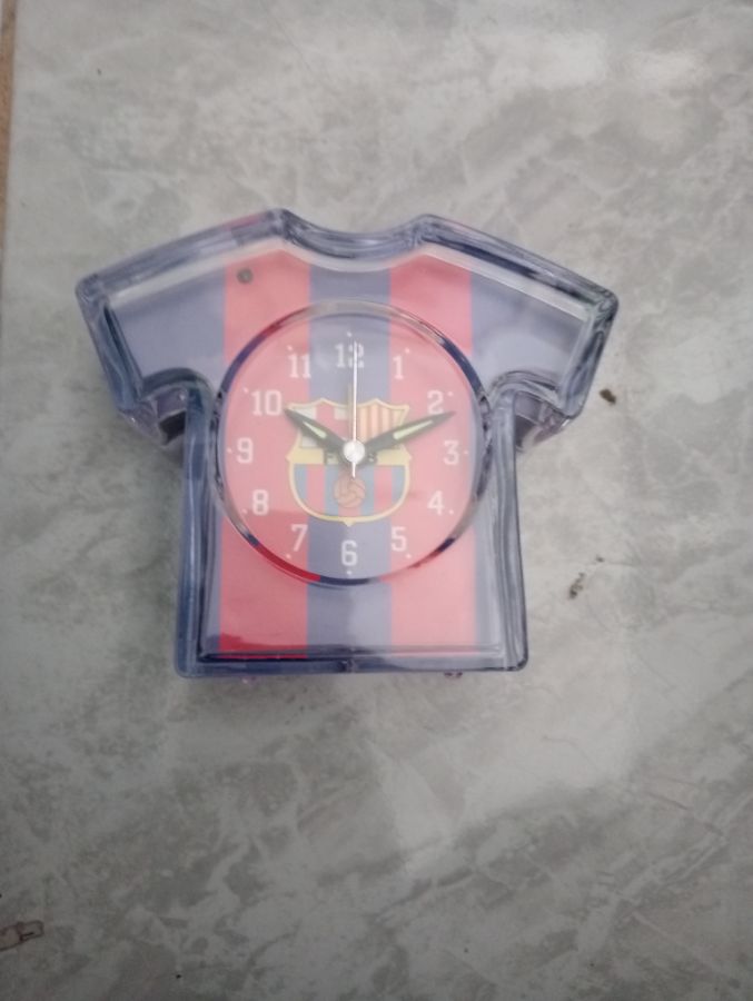 JAM WEKKER/ BAJU/ MERAH BIRU