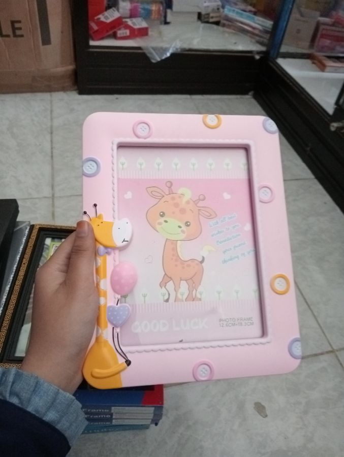 PHOTO FRAME/ KARAKTER/ PINK/ 12.6CM  18.3CM