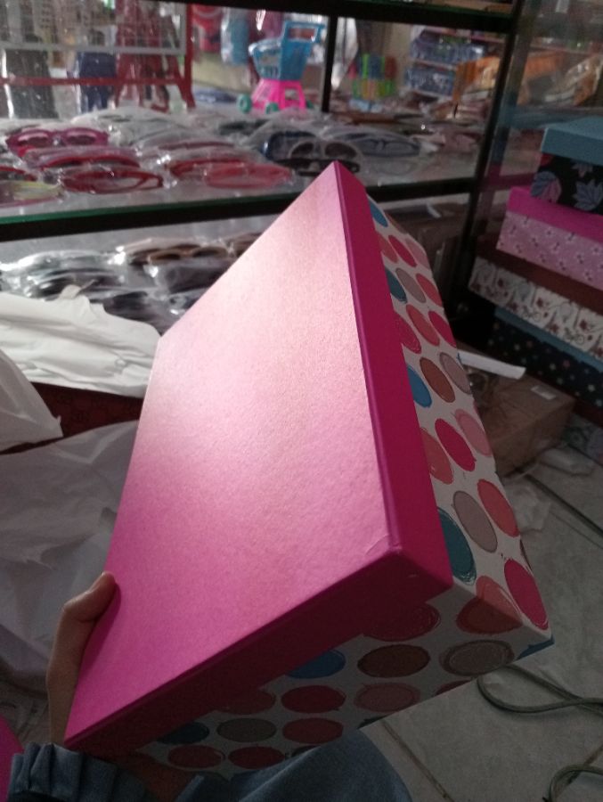 BOX KADO/ 29  19  9 cm/ MOTIF POLKADOT/ PINK