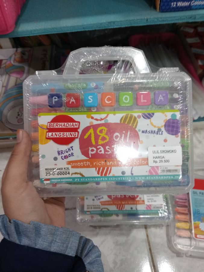 Pascola/ Krayon 18 Oil Pastel