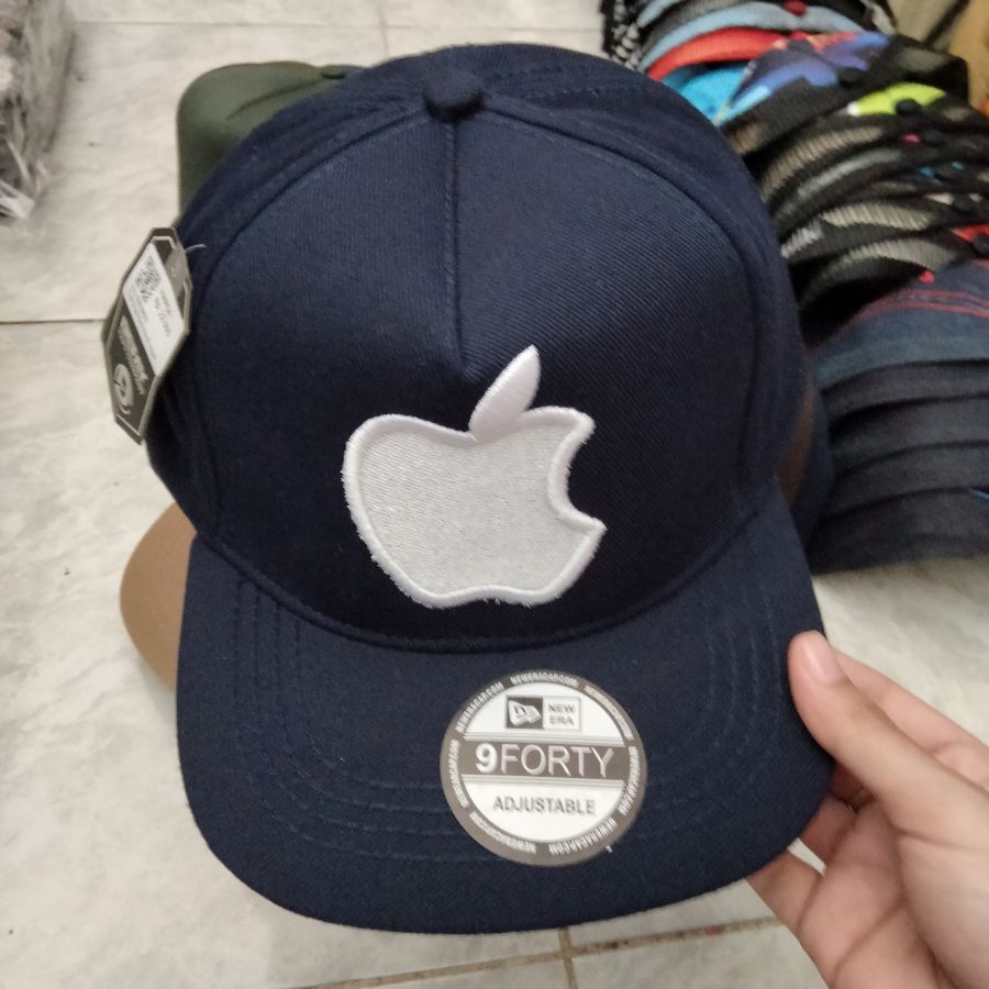 Topi Snap Back Bordir Apple
