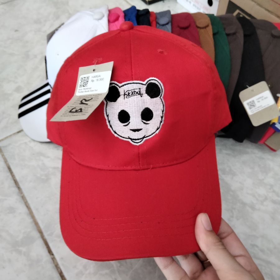 Trucker Bordir Kick Out 