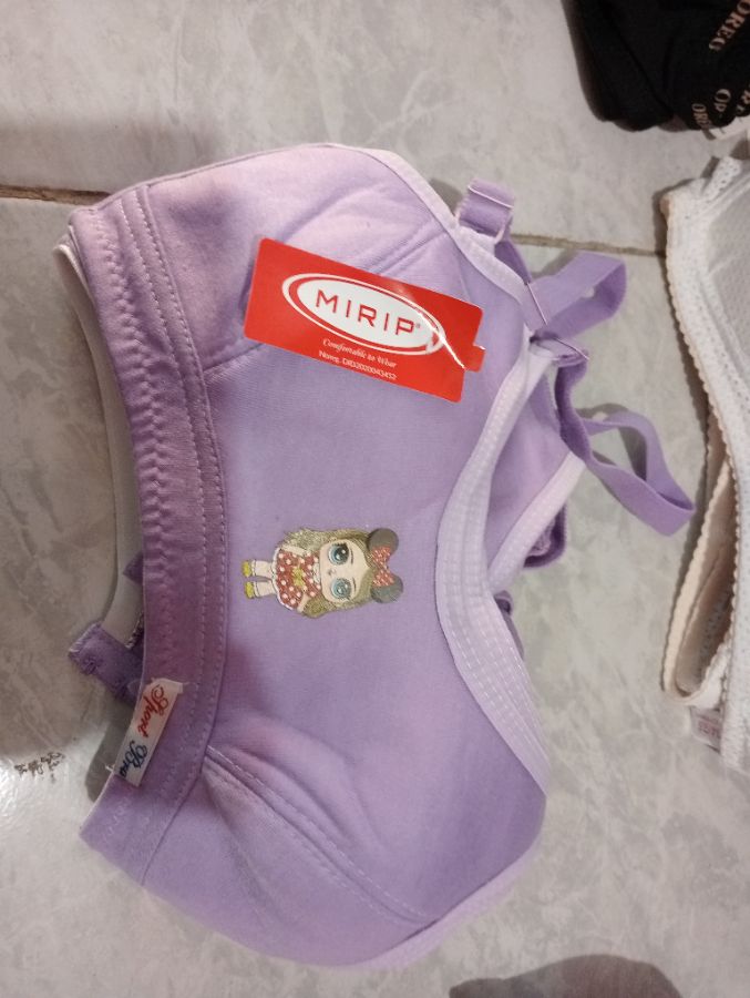 BH Mirip Sport Bra Unggu