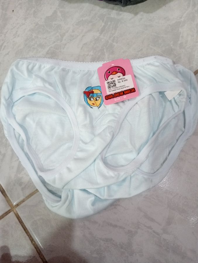 CD Golden Nick Size M 