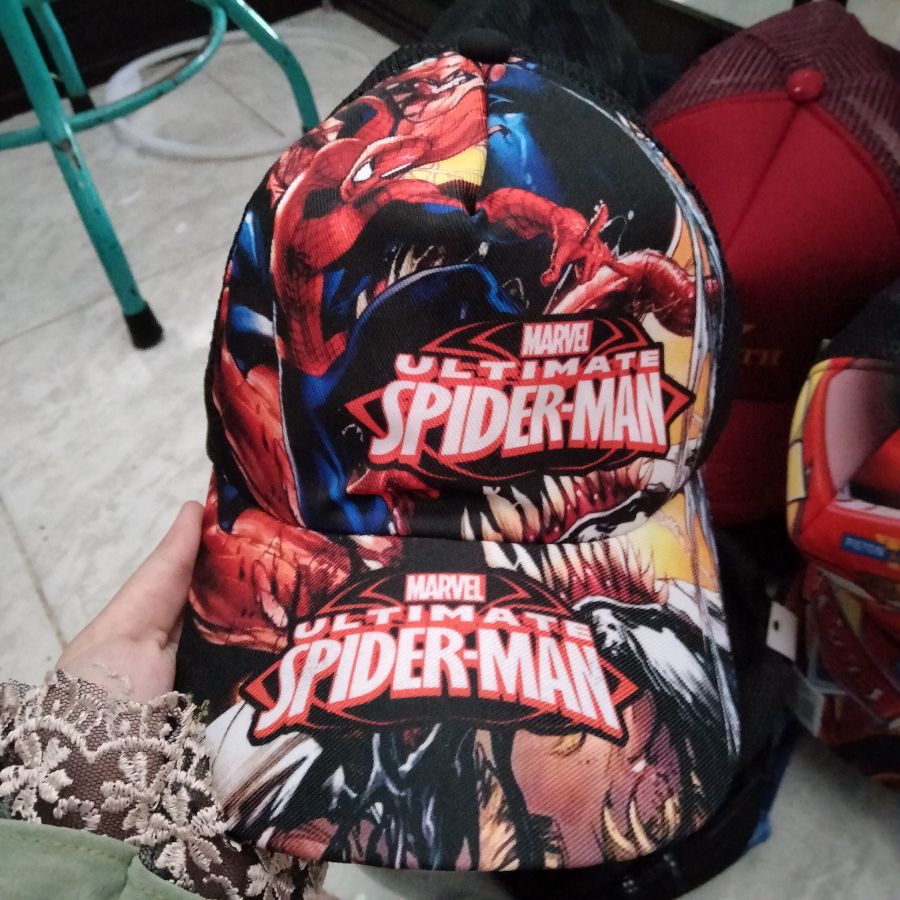 Topi Marvel Spiderman Hitam 