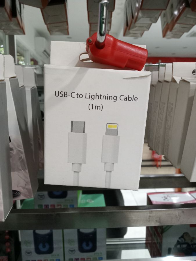Kabel Data/USB C TO LIGHTNING CABLE/TYPE-C TO LIGHTNING/100CM/3A