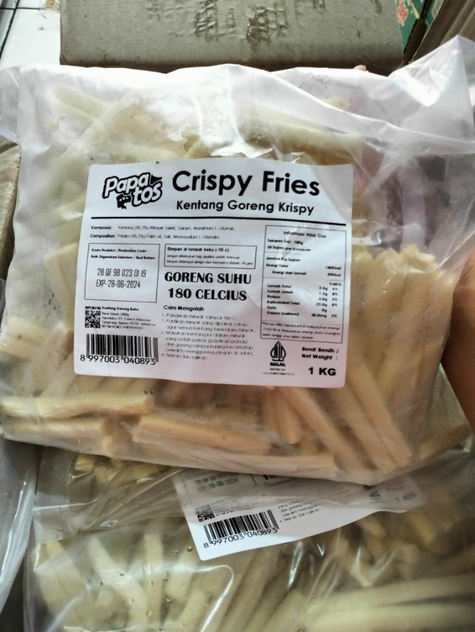 Kentang crispy fries/ papatos