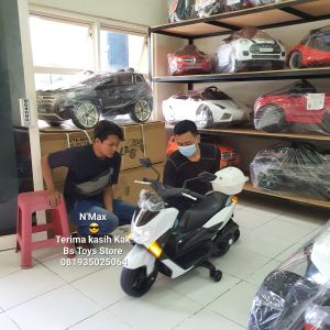 M 588 Putih Motor N Max no Garansi
