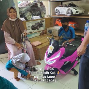 M 988 Pink Honda PCX Lisensi no Garansi