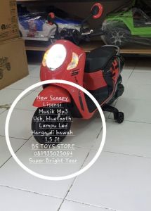 M 999 Merah Honda Scoopy Lisensi no Garansi