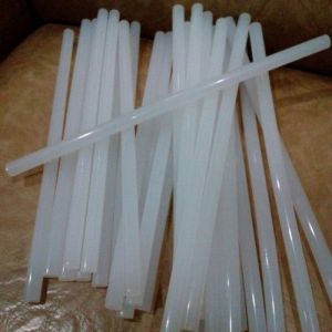 Lem Tembak Lilin Kecil