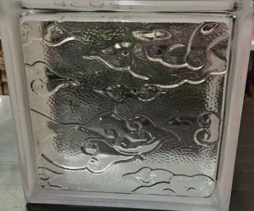 GLASSBLOK SANUR 20X20
