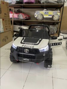 HL 860 Hitam Putih  Hilux Police Lisensi Bergaransi 