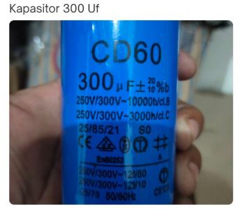 Kapasitor Starting 300uF Biru