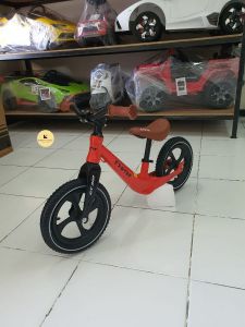 ET 3112 Merah SepedaPush bike Balance Bike Sepeda Keseimbangan Ban Karet Pompa