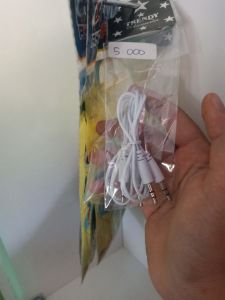 Jack audio putih