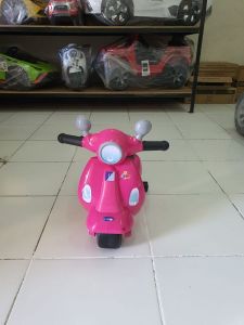 TM 15 Mini Vespa Dorong + Roda Pengaman