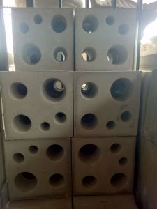 ROSTER 20X20 LOBANG BULAT