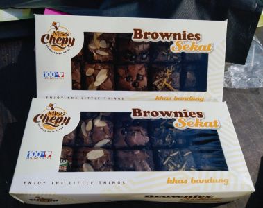 Miss Chepy Brownies Sekat panggang