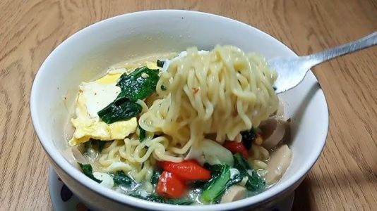 Mie Kuah Ayam Bawang Supermie