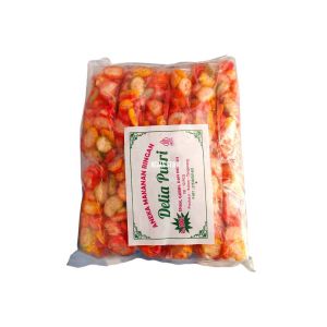 Delia Putri Kerupuk Bawang Pedas