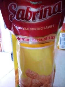 Sabrina Minyak Goreng Sawit 1 L
