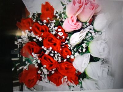 1 Tangkai MAWAR ROSE KUNCUP