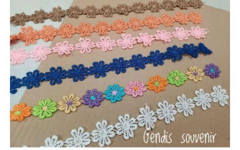 PERYARD Renda melati polos 