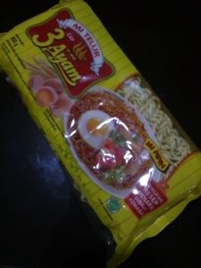 Mie Telor Cap Tiga Ayam