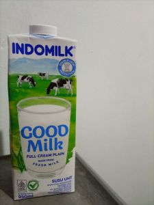 Indomilk Good Milk Full Cream / Plain / Cokelat