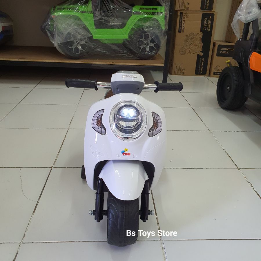 K 611C Putih Honda Mini Scoopy Lisensi no Garansi
