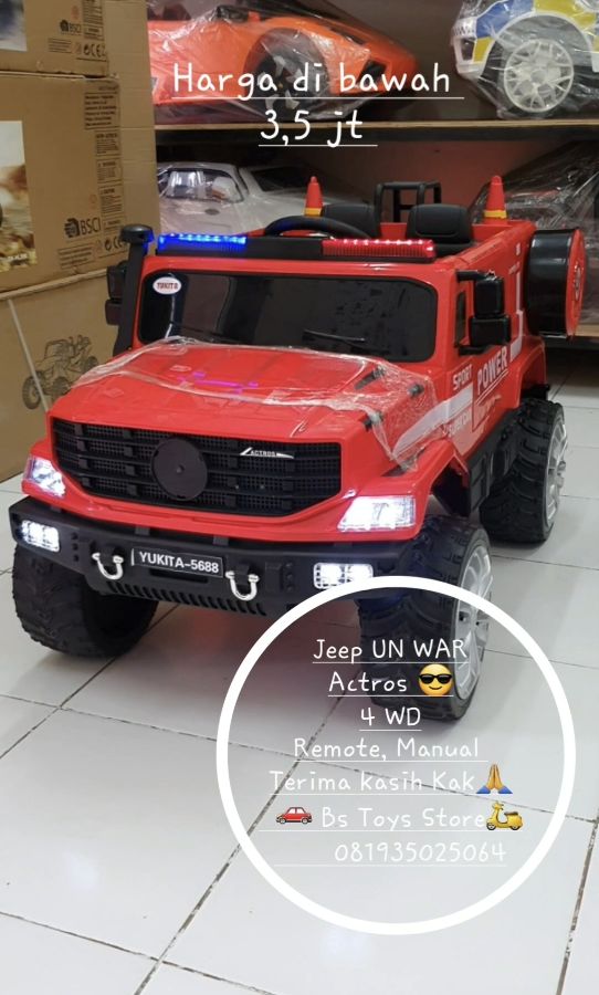 YKT 5688 Merah Jeep UN War 4 WD