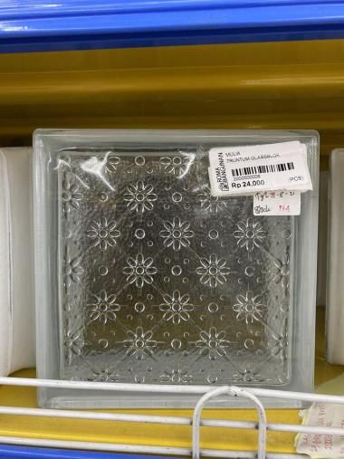 GLASSBLOK PARANG 20X20