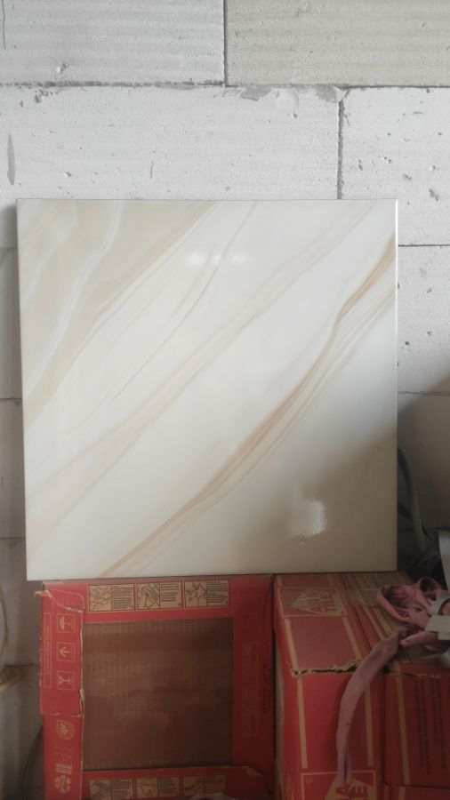 Moris Beige