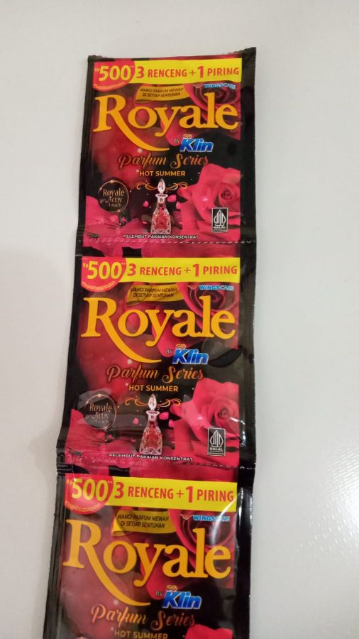 Royale merah