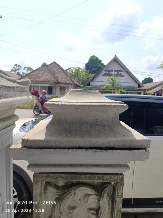 TUTUP PAGAR GEPENG