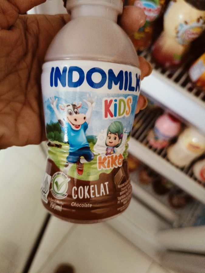 Indomilk cair coklat
