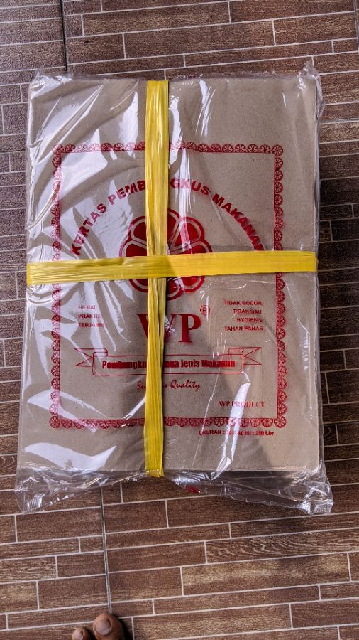 KERTAS MINYAK WP 30 * 40 MERAH 