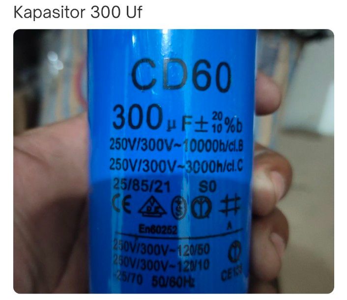Kapasitor Starting 300uF Biru